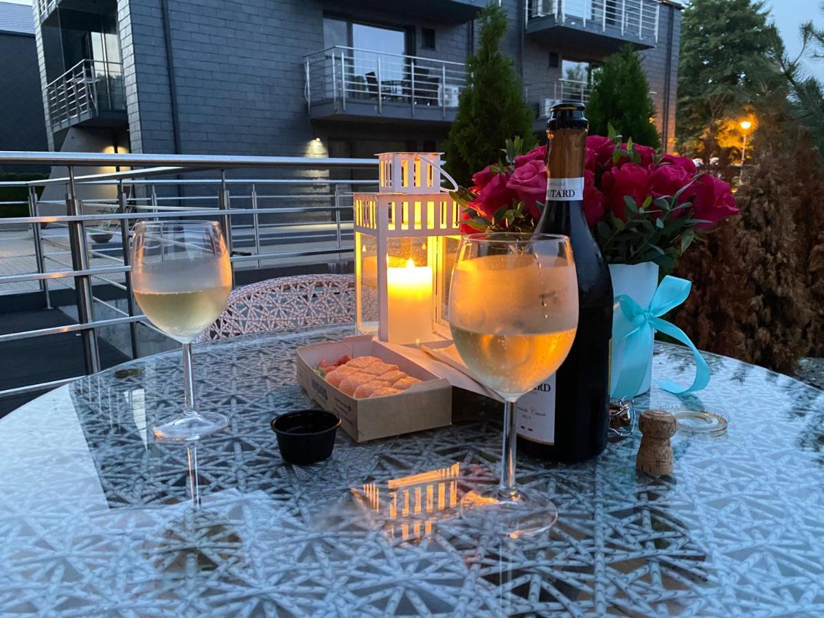Smilciu Trio Keturvieciai Apartamentai Su Terasa Palanga Esterno foto