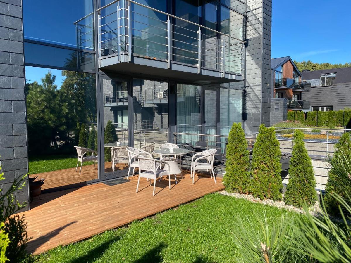 Smilciu Trio Keturvieciai Apartamentai Su Terasa Palanga Esterno foto